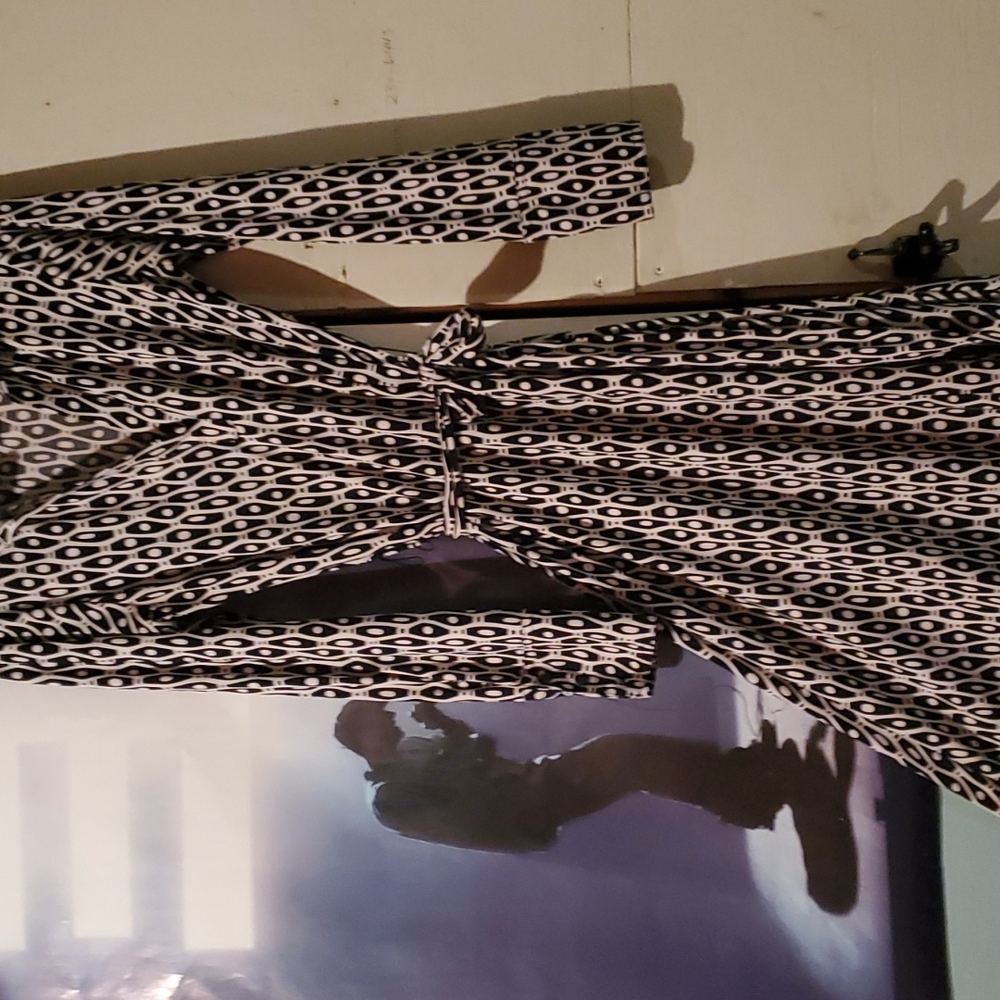 Wrap dress By BISOU BISOU. Looks great on every  body.